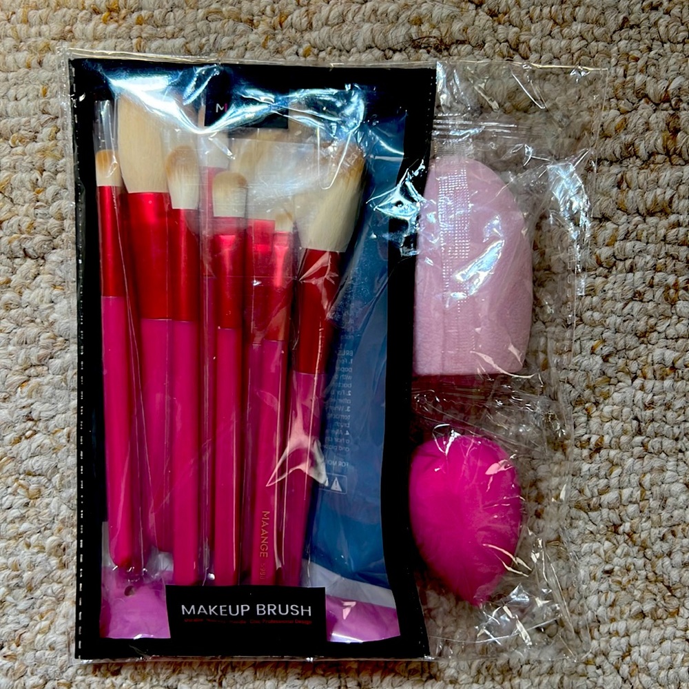 MAANGE Makeup Brush Set